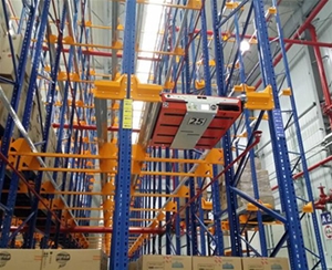 穿梭式、后推式貨架